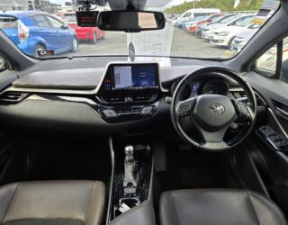 2017 Toyota C-hr image 213685