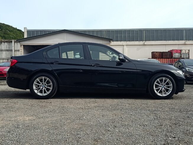 2014 Bmw 320i image 225569