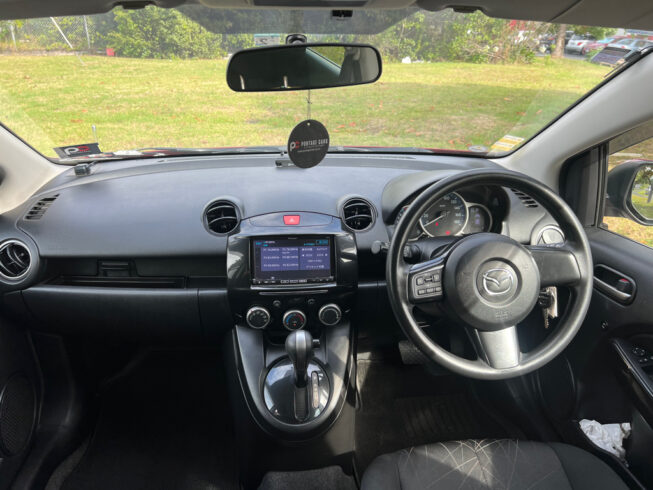 2014 Mazda Demio image 220405