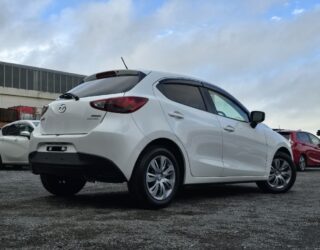 2015 Mazda Demio image 220271