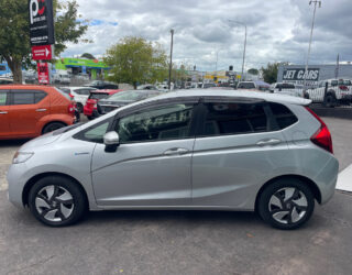 2015 Honda Fit Hybrid image 213282