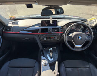 2013 Bmw 320i Touring Sport Line Wagon image 299117