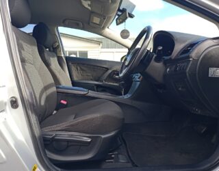 2012 Toyota Avensis image 228402