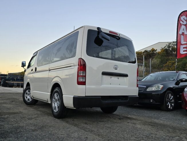 2018 Toyota Hiace image 227996