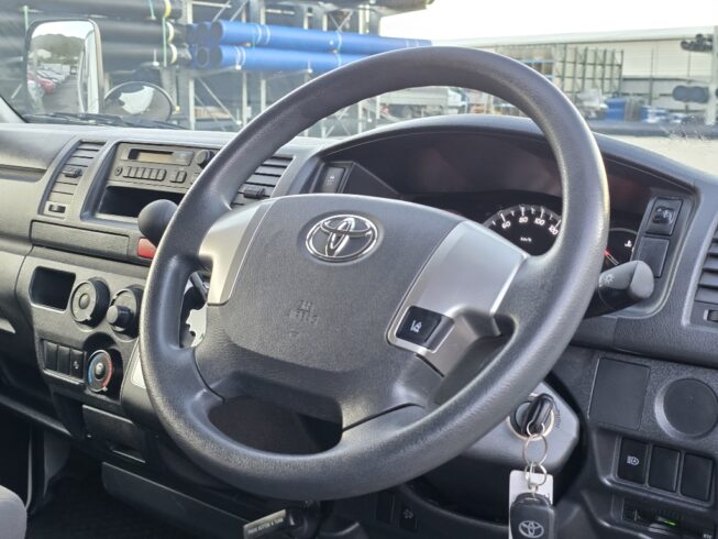 2018 Toyota Hiace image 227988