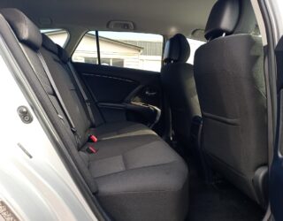 2012 Toyota Avensis image 228404