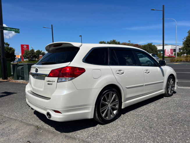 2012 Subaru Legacy image 228697