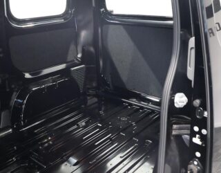 2021 Nissan Nv200 5 Door, Low Kms Like new image 310577