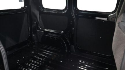 2021 Nissan Nv200 5 Door, Low Kms Like new image 310578