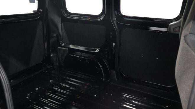 2021 Nissan Nv200 5 Door, Low Kms Like new image 310578