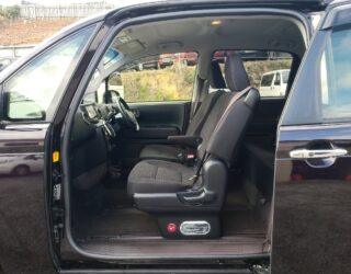 2014 Toyota Spade image 228424