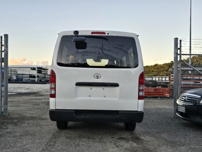 2018 Toyota Hiace image 227997