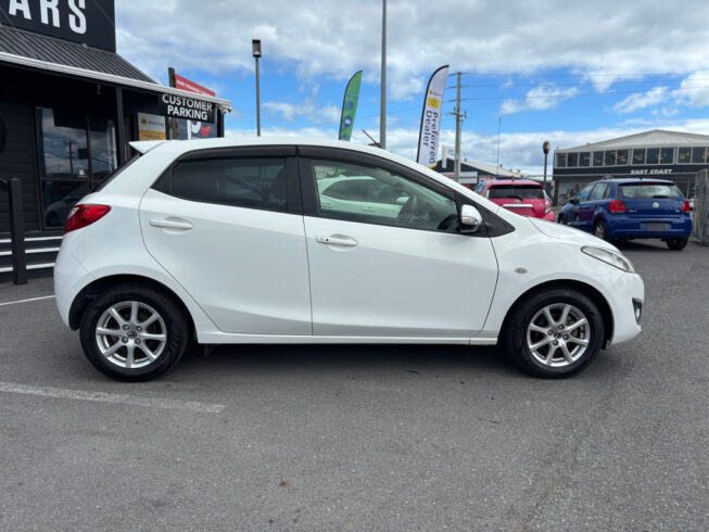 2014 Mazda Demio image 225827