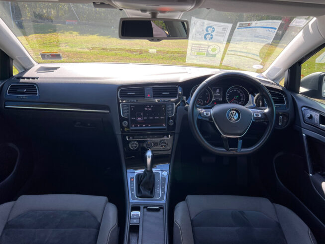 2015 Volkswagen Golf image 228543