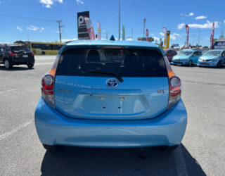 2013 Toyota Aqua image 226330