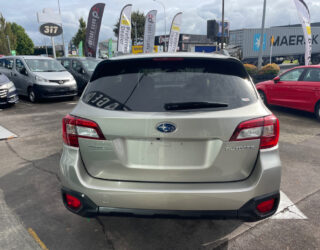 2015 Subaru Outback image 228245