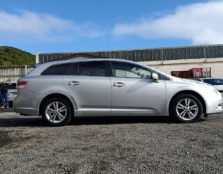 2012 Toyota Avensis image 228400