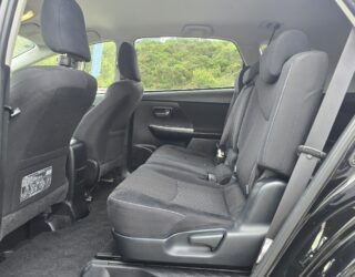 2017 Toyota Prius image 228156