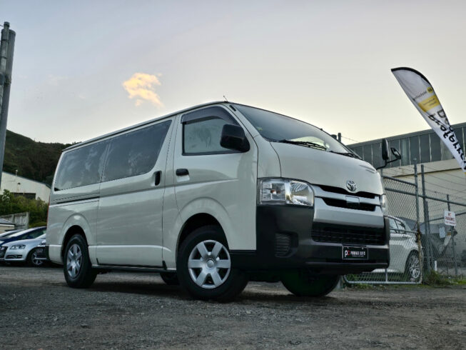 2018 Toyota Hiace image 227978