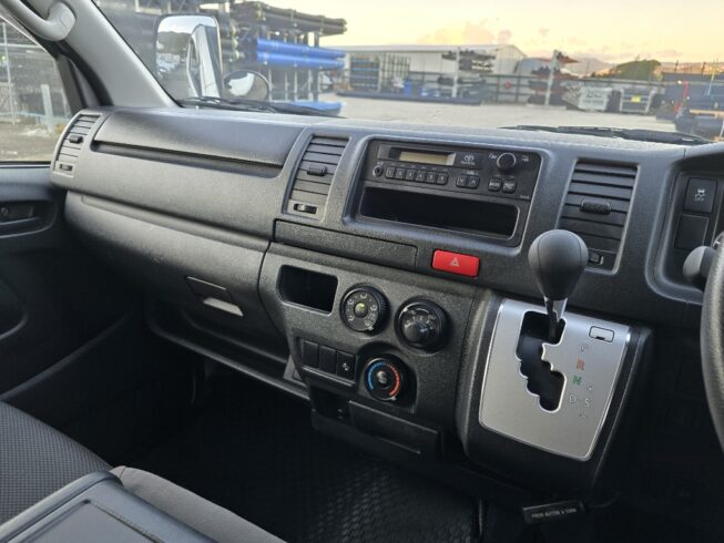 2018 Toyota Hiace image 227990