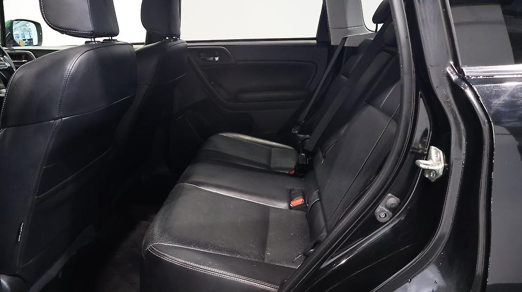 2012 Subaru Forester XT Turbo Leather **Good KMS** image 305541