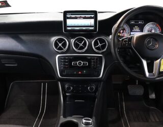 2013 Mercedes-benz A 180 Low KMS, Black Mags image 307275