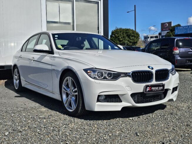 2013 Bmw 320i Motorsport image 301398