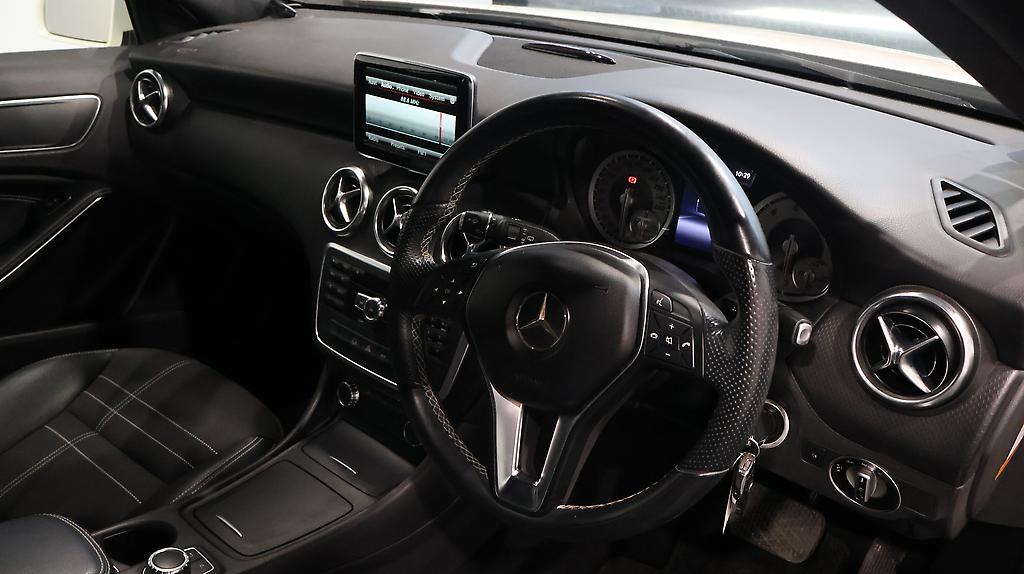 2013 Mercedes-benz A 180 Cruise Control Reversing Camera image 312655