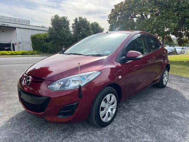 2014 Mazda Demio 13-Skyactive image 233743