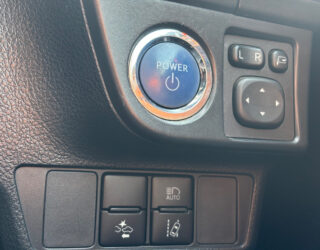 2017 Toyota Corolla Fielder Hybrid G/ Push Start/ Hybrid image 299383