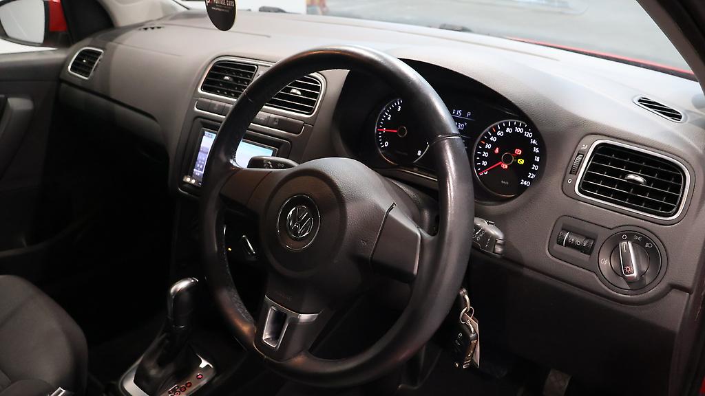 2013 Volkswagen Polo TSI Comfort Line Blue Motion image 310617