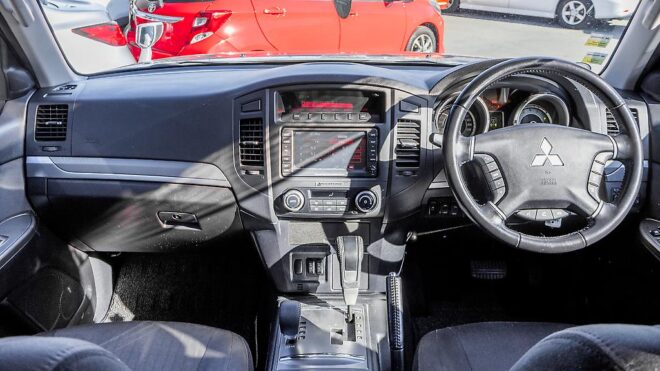 2012 Mitsubishi Pajero 3.2D, 7 Seater 4×4 , 3000kg Tow rating image 306165