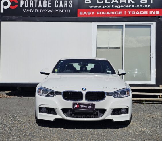 2013 Bmw 320i Motorsport image 301396