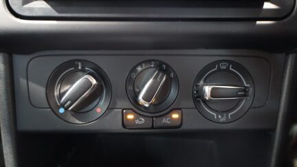 2013 Volkswagen Polo TSI Comfort Line Blue Motion image 310620