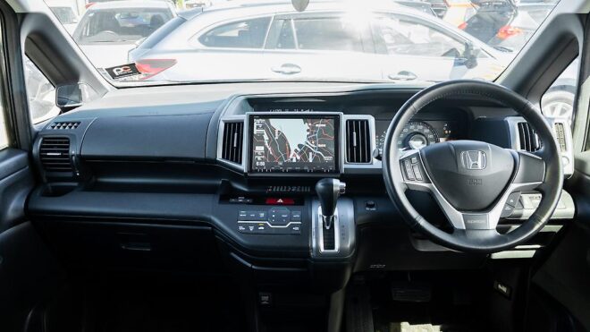 2013 Honda Step Wagon Spada Z, keyless 7 seater image 314697