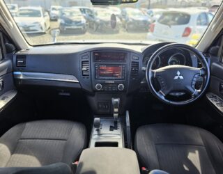2012 Mitsubishi Pajero 3.2D, 7 Seater image 298630