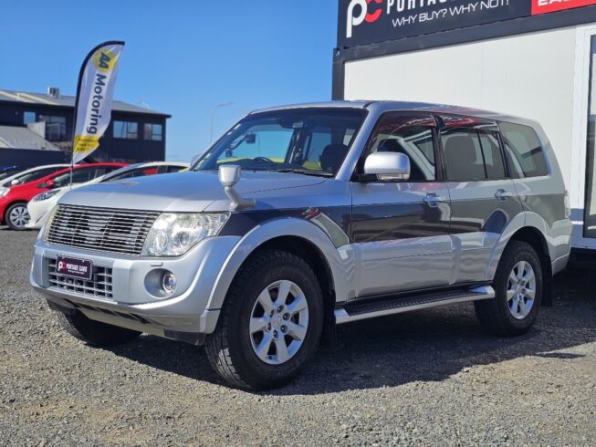 2012 Mitsubishi Pajero 3.2D, 7 Seater image 298614