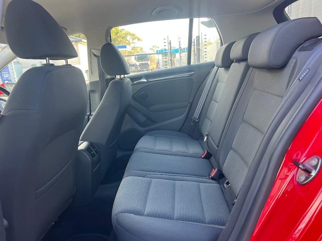 2012 Volkswagen Golf image 241997