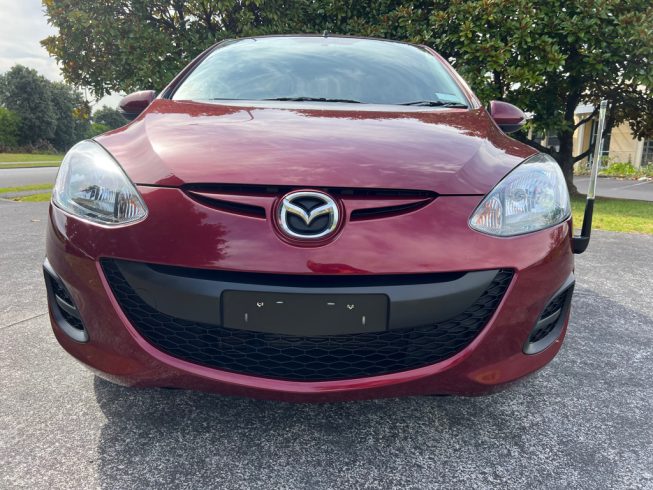 2014 Mazda Demio 13-Skyactive image 233744