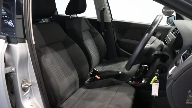 2014 Volkswagen Polo TSI Comfortline Blue Motion image 304760