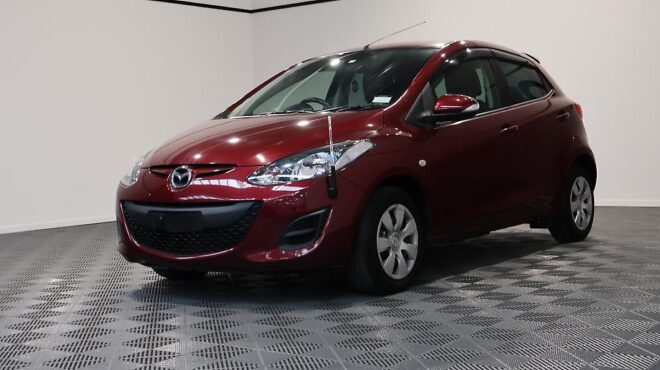 2014 Mazda Demio 13-Skyactive image 305252