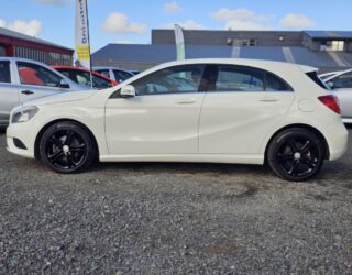 2013 Mercedes-benz A 180 Low KMS, Black Mags image 301915