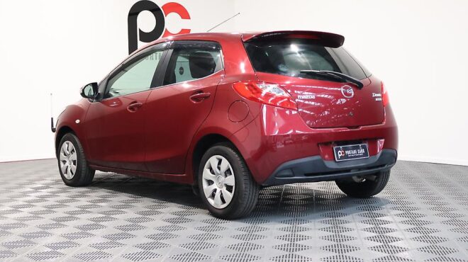 2014 Mazda Demio 13-Skyactive image 305255