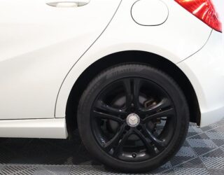 2013 Mercedes-benz A 180 Low KMS, Black Mags image 307282