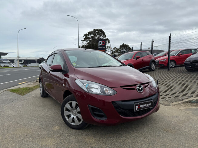 2014 Mazda Demio 13-Skyactive image 301045