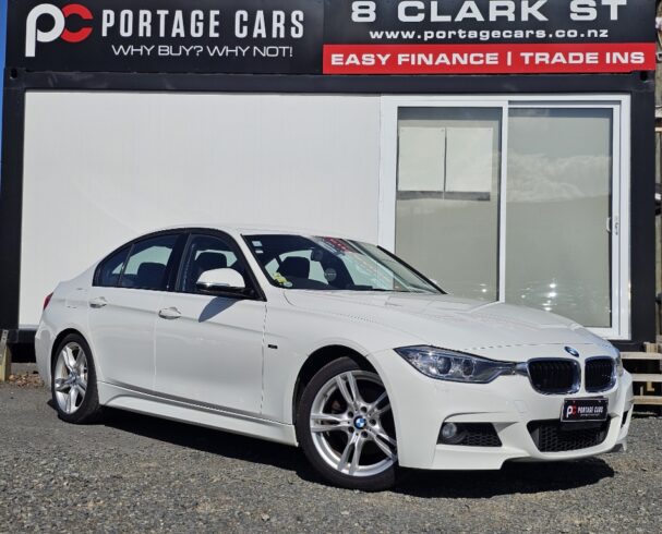 2013 Bmw 320i Motorsport image 301395