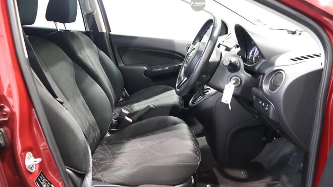 2014 Mazda Demio 13-Skyactive image 305260