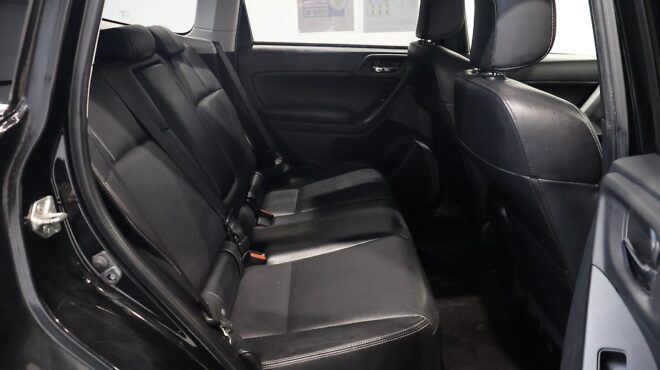 2012 Subaru Forester XT Turbo Leather **Good KMS** image 305535