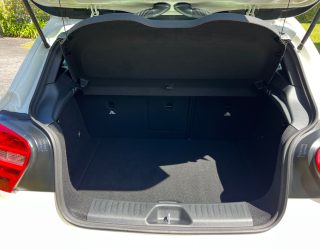 2013 Mercedes-benz A 180 Low KMS, Black Mags image 239431