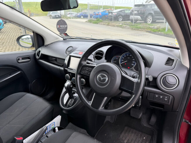 2014 Mazda Demio 13-Skyactive image 301053